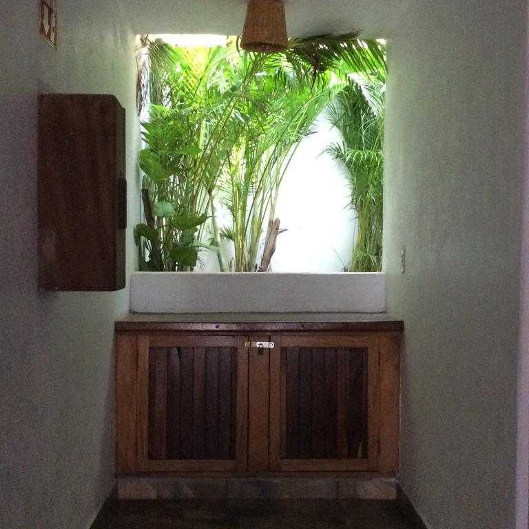 Hotel Buena Vista ปูแอร์โตเอสกอนดิโด ภายนอก รูปภาพ